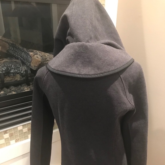 Lululemon special edition hiver 2013 scuba hoodie - Picture 6 of 10